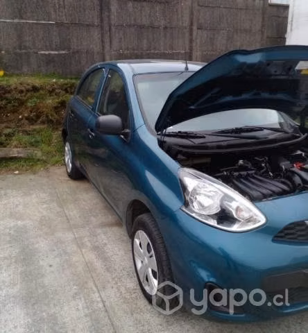 Vendo nissan march año 2017