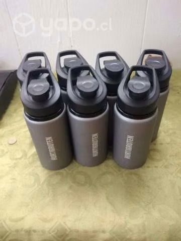 Botella y candados