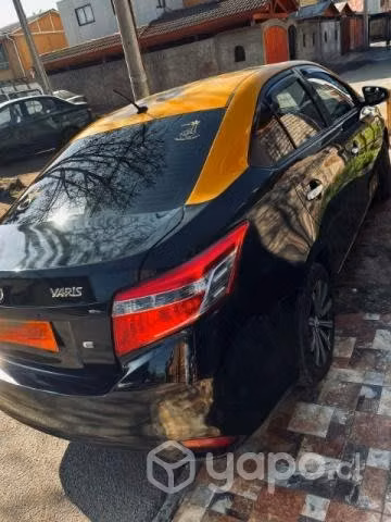 Se vende taxi al día llegar y trabajar