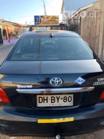 Toyota yaris patente colectivo