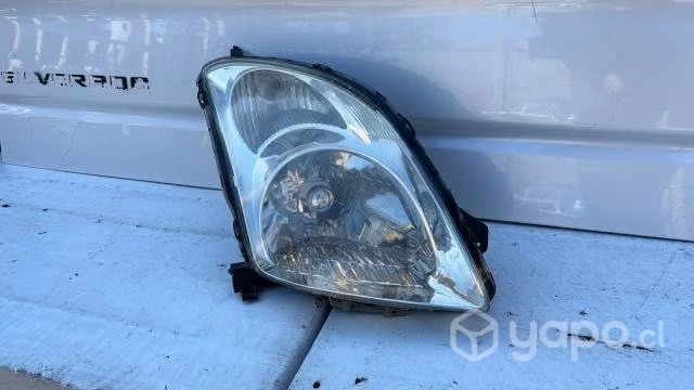 Suzuki swift optico derecho (06-10)