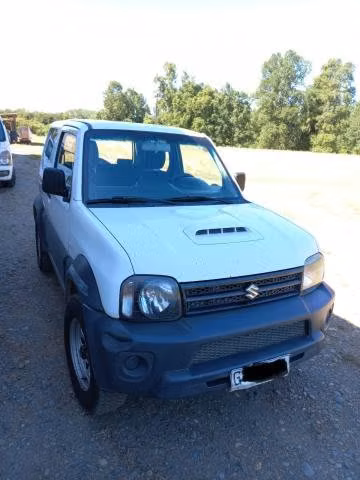 Suzuki jimny 2015