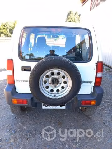 Suzuki jimny 2015