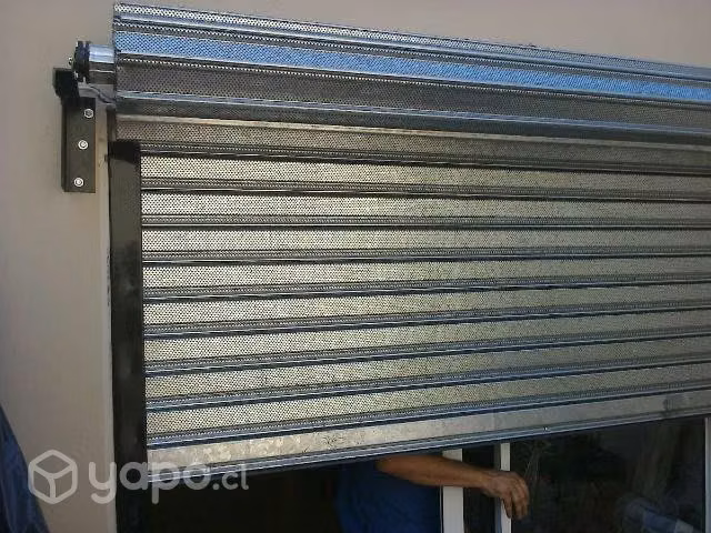 Cortinas metálicas y de aluminio