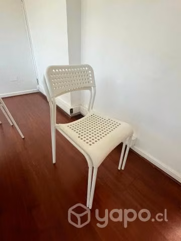 Mesa de comedor madera con 8 sillas - Imagen 2