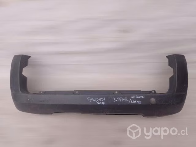 Parachoque trasero peugeot bipper