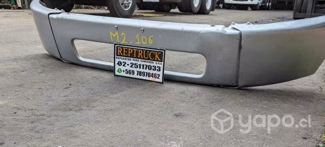 Parachoques freightliner m2 106