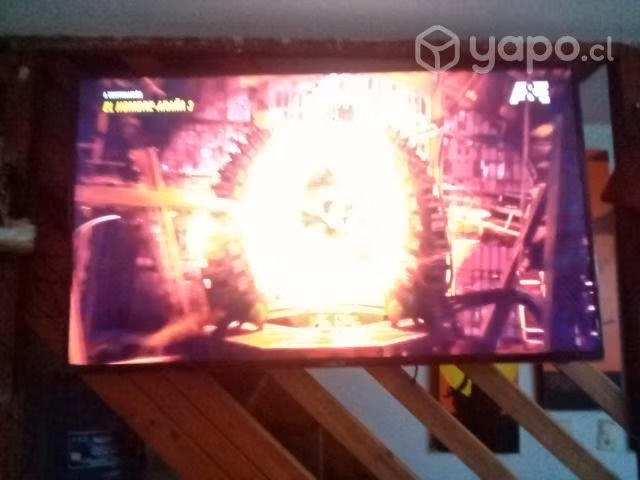 Televisor Smart TV y dispensador de agua