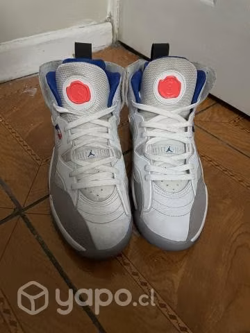 Jordan two trey psg - Imagen 2
