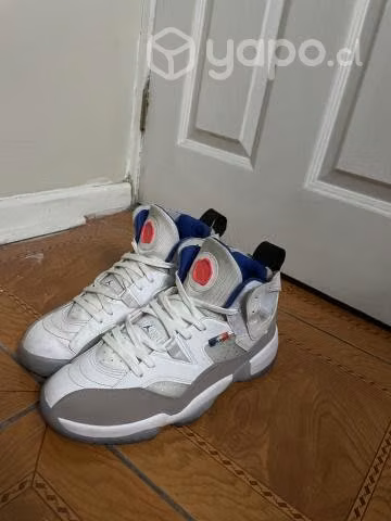 Jordan two trey psg