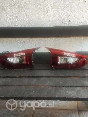 Foco trasero Mazda 3