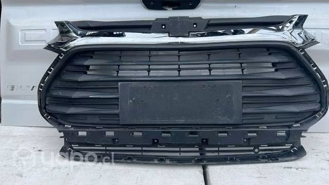 Chevrolet tracker mascara (20-23)