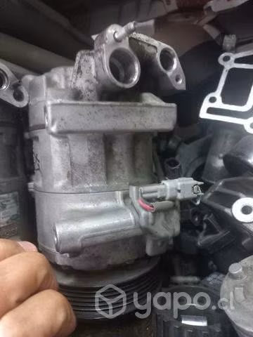 Compresor de aire Nissan xtrail 2017. 2.5