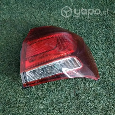 Foco derecho chevrolet cobalt 2018 original