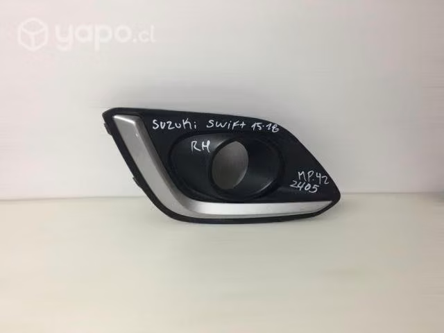 Tapa de neblinero rh suzuki swift 2015-2018