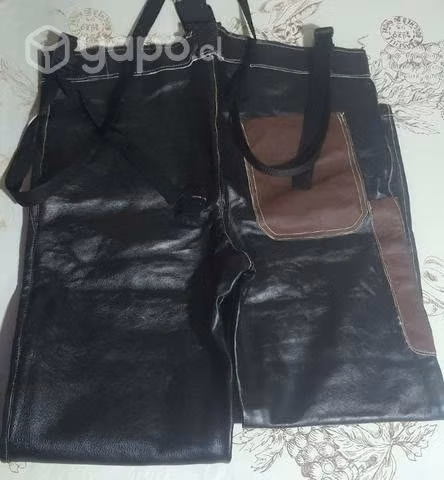 Tenida de cuero Talla L - Imagen 3