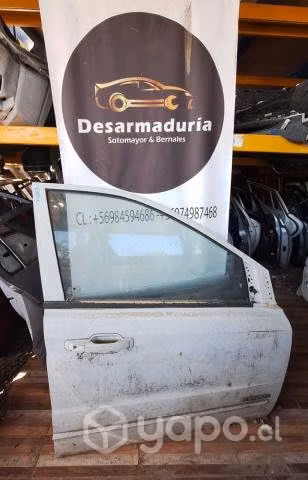 Puerta Actyon Rh 3.0