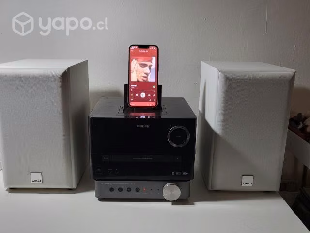 Equipo Philips con entrada para iphone