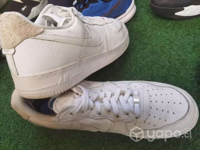 Zapatillas distintos modelos y marcas