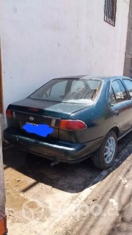 Vendo nissan sentra 2 en 1.200.000