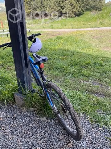 Bicicleta Híbrida TREK