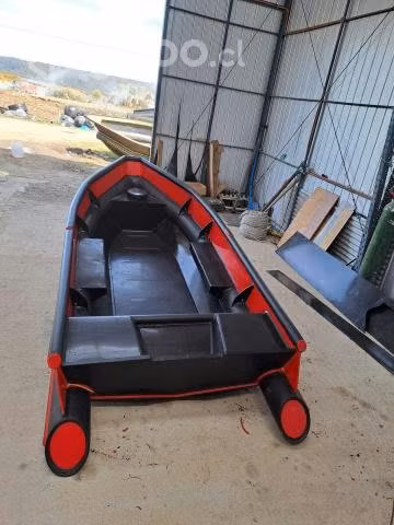 Fabricación de embarcaciones de HDPE