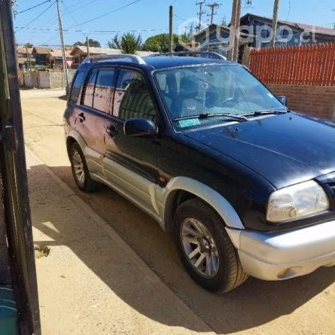 Vendo suzuki gran nomade bicolor 2.0 año 2004 - Imagen 6