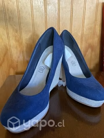 Zapatos Azules