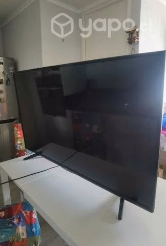 Televisor BGH 49"