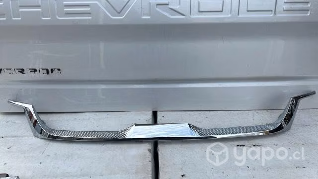 Kia seltos bisel mascara (20-23)