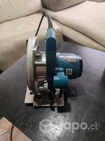 Sierra circular semi nueva