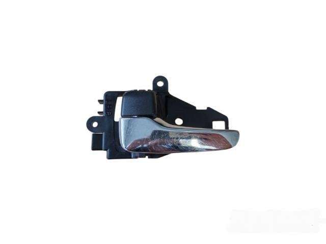 Manilla Interior Trasera Chofer Mitsubishi L200 - Imagen 2