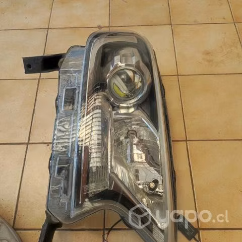Focos ford ranger xlt 2021
