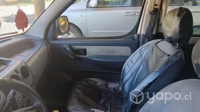 Se vende camioneta diesel 1.6