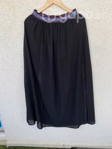 Falda negra gasa larga