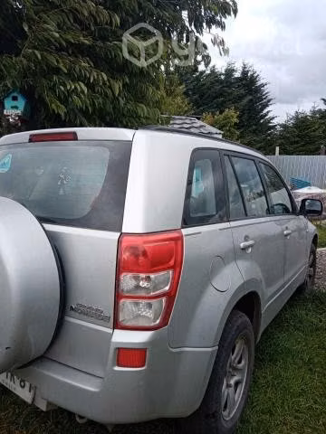 Suzuki grand nomade 2009