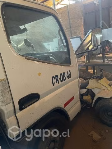 Camión Mitsubishi Canter 2010