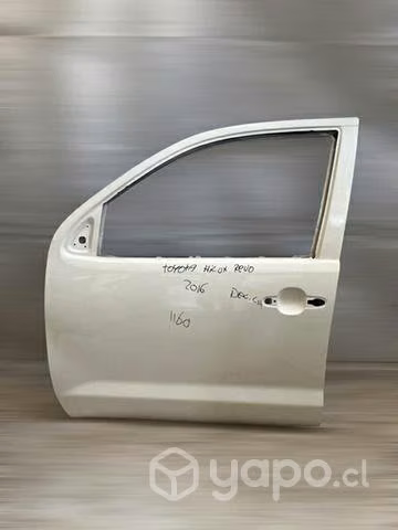 Puerta delantera Lh Toyota Hilux 2016