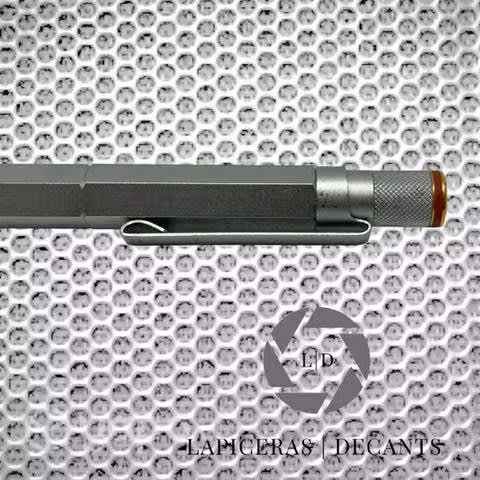 Lapicera pluma fuente Rotring 600 plumín oro 18 K
