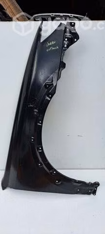 Tapabarro derecho subaru outback