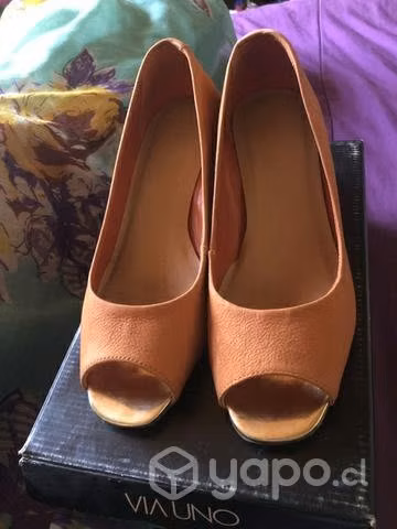 Zapatos via uno 38