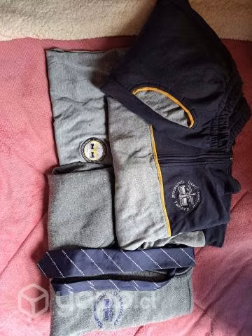 uniforme del liceo comercial temuco