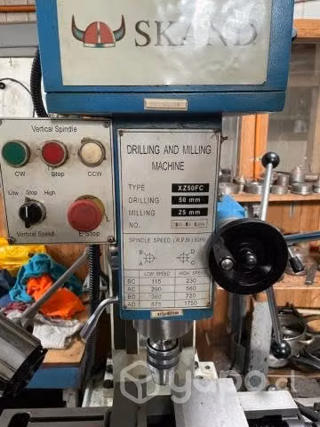 Torno mecanico, taladro fresador y otros