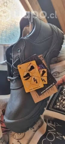 Zapato seguridad nuevo color negro talla 41