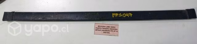 Moldura Lame Vidrio Puerta Trasera Izq Mahindra P