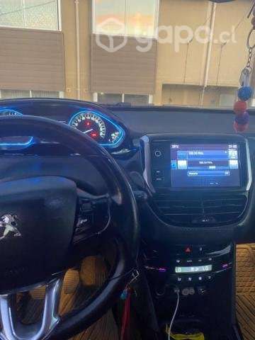 Se vende peugeot 2008 año 2017 - Imagen 3