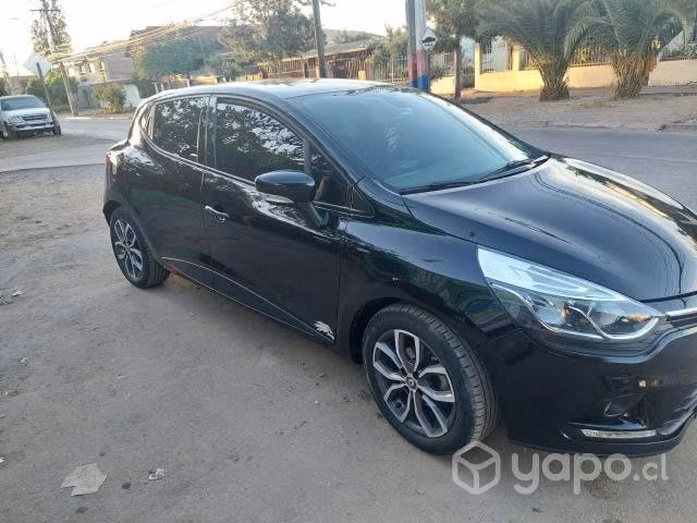Vendo renault clio 2019