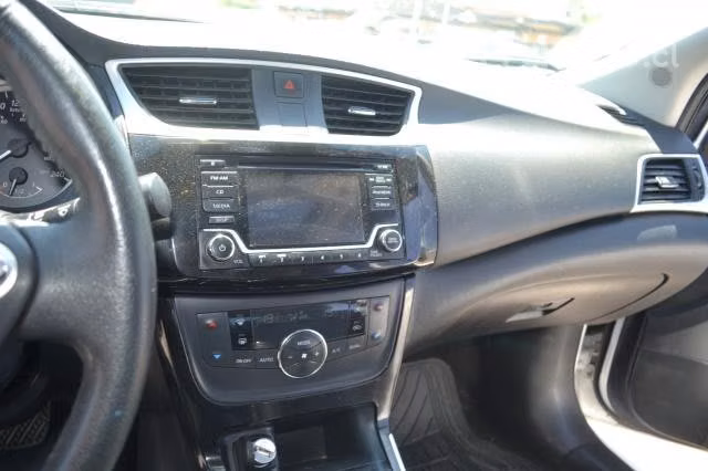 NISSAN SENTRA 2019 Exclusive CVT Auto