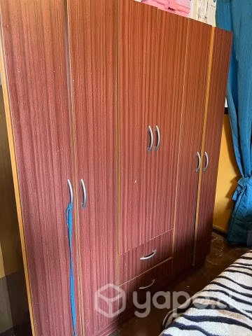 Closet ropero 6 puertas 2 cajones