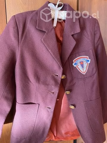 Blazer colegio Almondale
